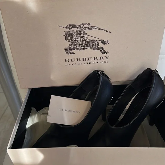 BURBERRY AUTHENTIC BOOTIES - Picture 6 of 7